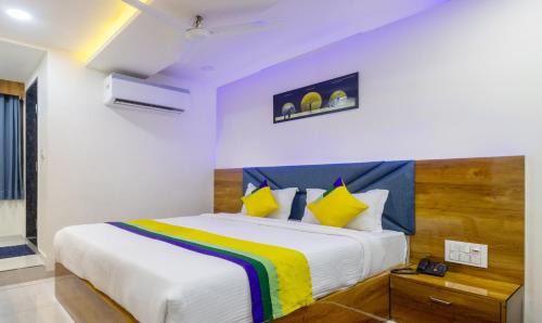 Ahmedabad Hotel | Itsy Hotels Signature, Nehru Nagar
