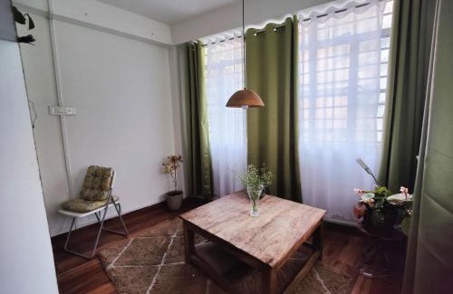 Darjeeling House | Ivory Botanic Stay