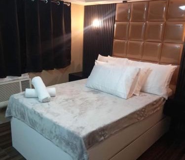 Cainta Apartment | IV’s Condo w/Netflix and Wi-Fi