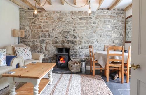 Harlech House | Ivy Cottage