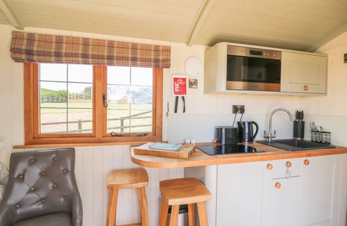 Rhayader Cottage | IVY'S WAY, pet friendly, country holiday cottage in Rhayader