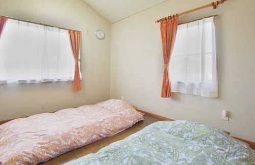 Hiekawa House | Izu villa with a view of Mt Fuji - VILLENT Fujimi Hiekawa / Izu Shizuoka