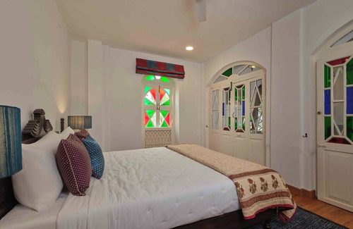 Ahmedabad City Centre Hotel | jüSTa Diwans Bungalow