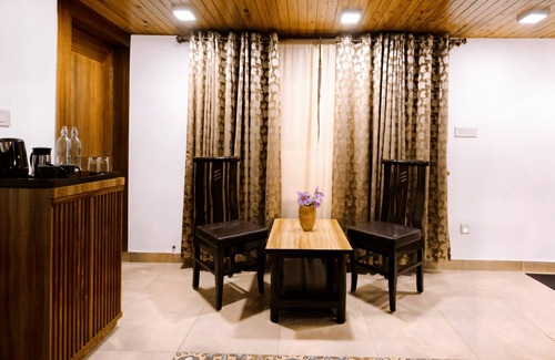 Nainital House | jüSTa Lake View Residences, Nainital