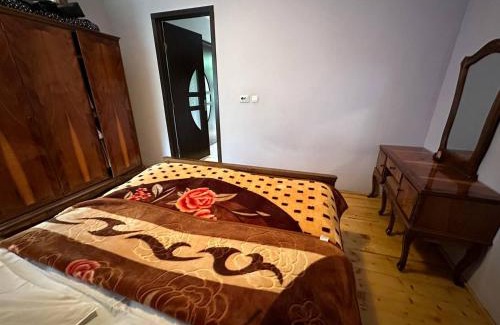 Lalkhori House | Jachvliani Guest House