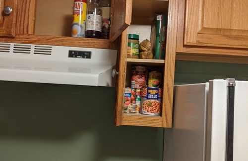 Monroe Apartment | Jack's Joint's Fully Furnished Apt # 1 near water sports and downtown!