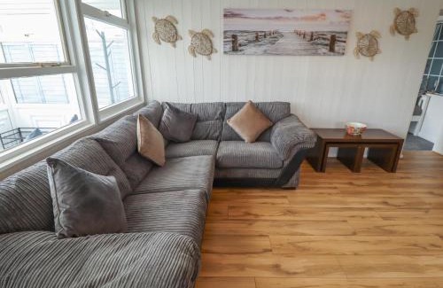 Anderby Creek House | Jacob's Retreat
