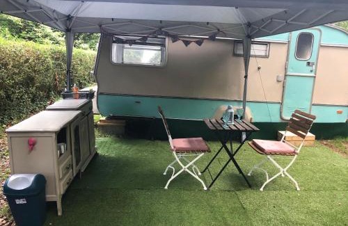 Commana Other | Jacobs Hideaway