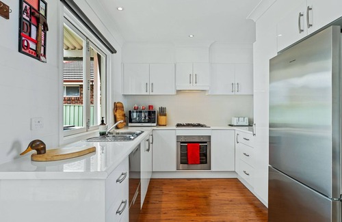 St. Georges Basin House | Jado on the Lake, Jervis Bay