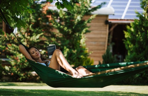 Arnetsried Apartment | Jagdhaus Chalet - Luxus Chalet mit Smoker Grill und Eigenem Whirlpool auf der Terrasse