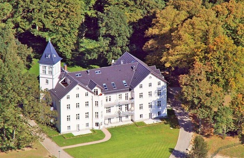 Hohen Niendorf Apartment | Jagdschloss WE 6: comfortable, modern and high-quality furnished 2-room apartment