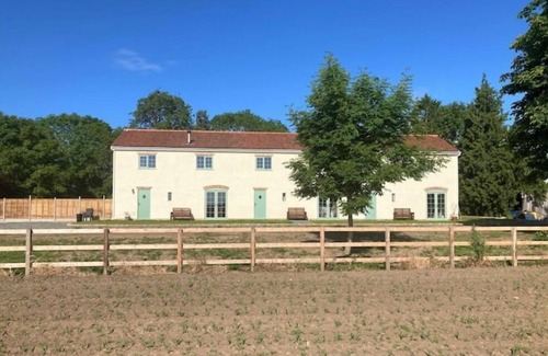 Dogdyke Cottage | Jake’s Cottage, Langrick, Lincolnshire - Cosy 3 Bedroom Cottage, Sleeps up to 6