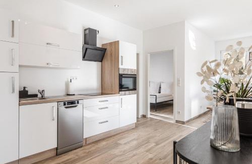 Erlangen Apartment | JAMA - Stilvoll&Modern, Zentral, Uni, Freies Parken, Große Gruppen, WLAN