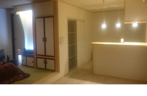Goshogawara House | Japanese and Western style modern suite apartment / Goshogawara Aomori