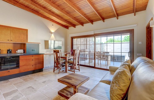Costa Adeje Ski Chalet | JARDINES DEL DUQUE
