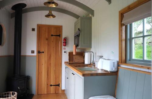 Staple Hill Apartment | Jasmine Hut