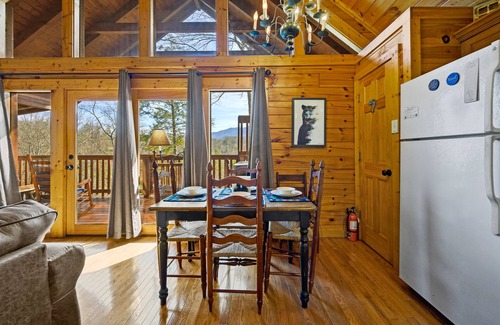 Black Bear Falls Cabin | Jaw Dropping View in Black Bear Falls