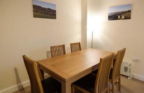Eyam Apartment | Jay's Nest