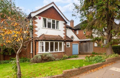 Coombe Vale House | Jeanettes by Interhome