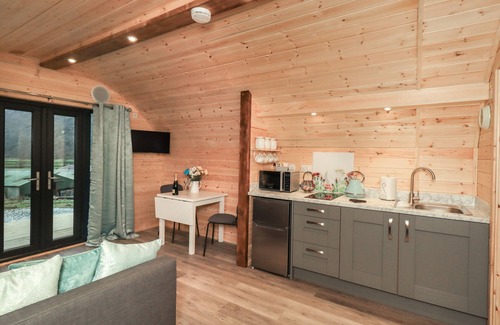 Hartsop Cottage | JENNY - CROSSGATE LUXURY GLAMPING, pet friendly in Glenridding
