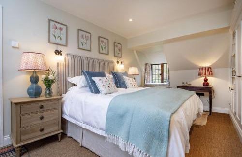 Sherborne House | Jerards Stables