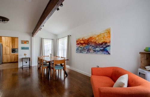Highlands House | JerseyShoreHouse w/Retro Cabana PRIME location Walk2Beach NYCFerry, Restaurants