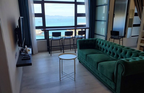 Luyang Condo | Jesselton Quay is a Condominium in Kota Kinabalu Offering a Private Pool