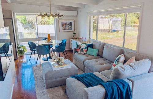 Blairgowrie House | Jewel Springs - Blairgowrie - 600m to beach & cafes/shops 🌴