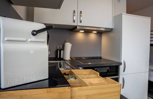 Nittenau Apartment | JH Apartments Design Studio Apartment