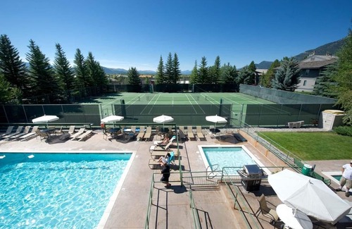 Teton Village Condo | JHRL - Nez Perce D2, Recently updated 3-bedroom Mountain Decor - 1 mile from Grand Teton NP