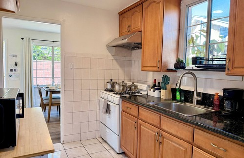 Monterey Park House | Jie choice - The 1b1b Gladys Hideaway