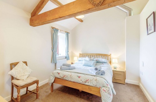 Diggle Cottage | JIM'S BARN, family friendly, character holiday cottage in Diggle