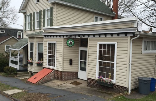 Jim Thorpe Apartment | Jim Thorpe Weekender