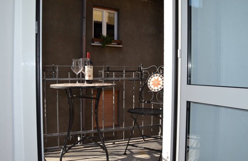 Dongo House | Jimbo's House: Comfort, Style and Elegance!