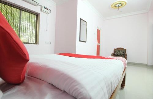 Thirunallar House | JMS Guest House