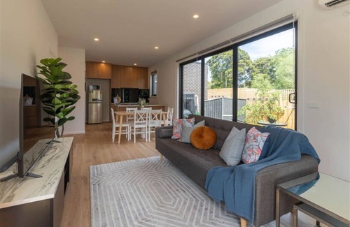 Box Hill South House | Joe-3Bed2Bath New CozyTownhouse