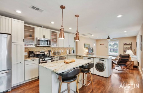 Brentwood Apartment | Joe Sayers xxxxxxxxx