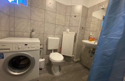 Neumuenster House | Johannisstraße 1 W4 - 3 bedrooms with parking space