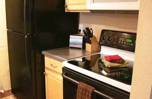 Fairfield Bay Condo | Join us @ Fairfield Bay-Ozark Mountain Lake Resort