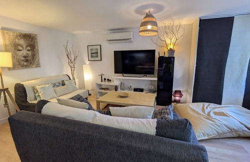 Ensues-la-Redonne Apartment | Joli Appartement Avec Jardin sur la Côte Bleue