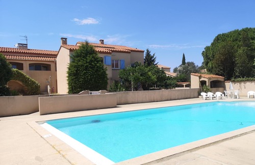 Claira Apartment | Joli Studio Pour 4 Dans une Residence au Calme Avec Grande Piscine