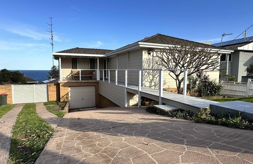 Kiama House | Jolie Vue - Your Kiama Oceanview Dream Escape!
