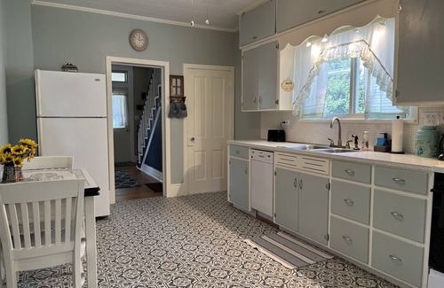 Confluence House | Jones Inn Confluence - 3 Bd/2 Bth House