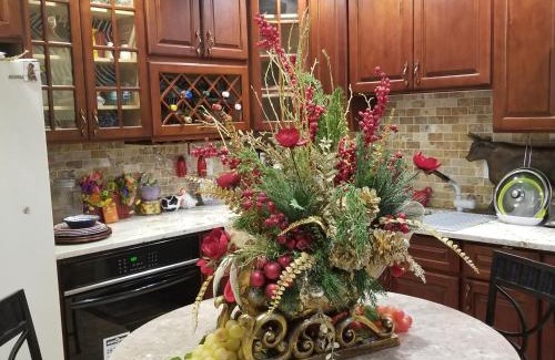 Canarsie House | Joy's Country Home