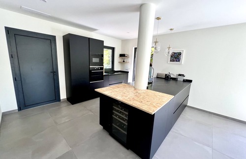 Juan-les-Pins Villa | JUAN LES PINS - INDIVIDUAL VILLA - 8 people