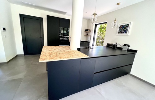 Juan-les-Pins Villa | JUAN LES PINS - INDIVIDUAL VILLA - 8 people