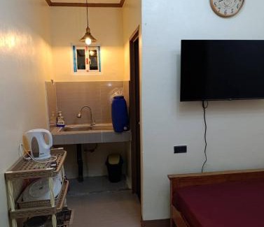 Capas House | Jul'z Guest House