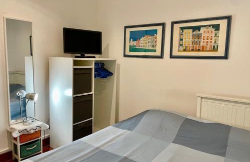 Carcavelos Apartment | Julias Pateo