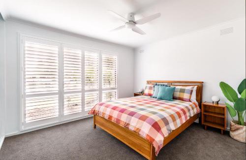 Ocean Grove House | "Julies"-Big fenced yard, nearby beach, Pet friendly