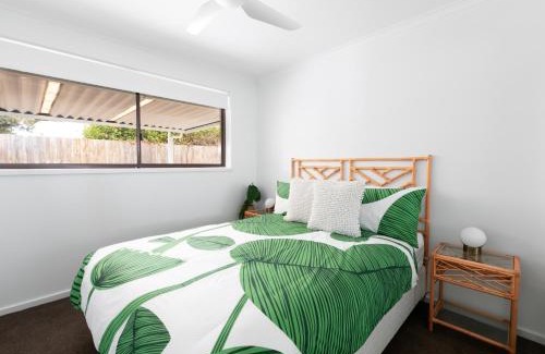 Ocean Grove House | "Julies"-Big fenced yard, nearby beach, Pet friendly
